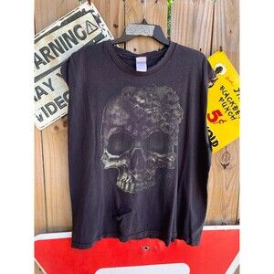 Vintage 90s Big skull grunge distressed Tshirt cut sleeves XL by Tennessee river
